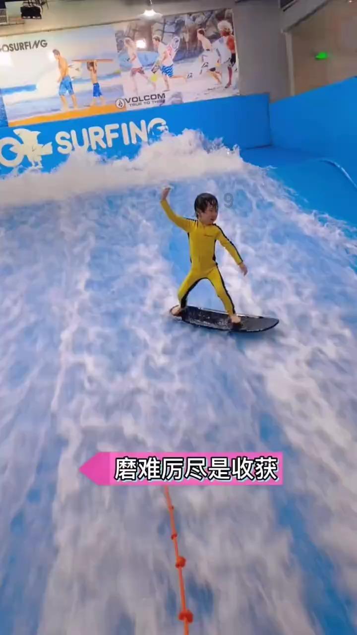逃出漂亮花谷